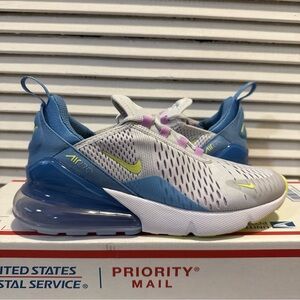 New Nike Air Max 270 Pure Platinum Blue Shoes GS Size 7Y / W 8.5 IB4401-043
